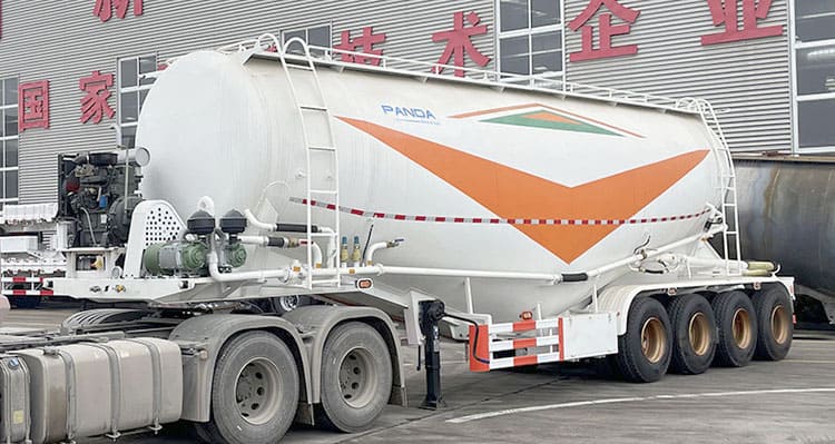 4 Axle Pneumatic Dry Bulk Trailer for sale